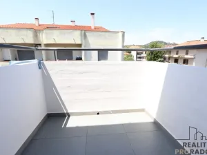 Prodej bytu 3+kk, Via Giovanni Segantini,Villa Rosa,, 71 m2