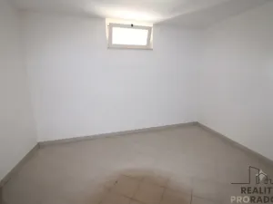 Prodej bytu 3+kk, Via Giovanni Segantini,Villa Rosa,, 71 m2