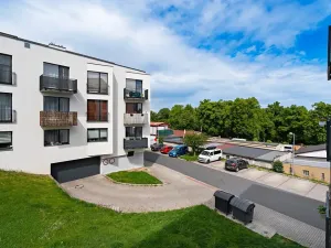 Pronájem bytu 2+kk, Plzeň, V Zahrádkách, 53 m2