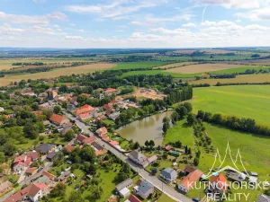 Prodej pozemku pro bydlení, Křesetice, 869 m2