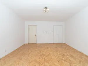 Pronájem bytu 2+1, Praha - Vinohrady, Varšavská, 70 m2