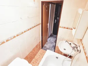 Pronájem bytu 1+kk, Praha - Hostivař, Vajdova, 29 m2