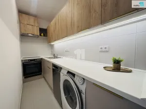 Pronájem bytu 1+1, Praha - Vršovice, Krymská, 37 m2