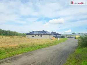 Prodej pozemku pro bydlení, Lipník, 907 m2