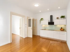 Pronájem bytu 3+kk, Praha - Smíchov, Grafická, 80 m2