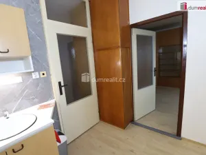 Pronájem bytu 1+1, Cheb, Dvořákova, 36 m2
