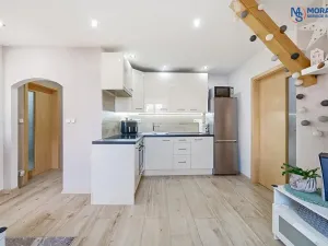 Prodej bytu 3+kk, Šternberk, Farní, 70 m2
