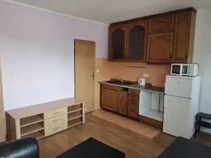 Pronájem bytu 2+kk, Praha - Řeporyje, Horšovská, 28 m2