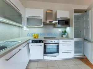 Pronájem bytu 1+kk, Praha - Zličín, Míšovická, 42 m2