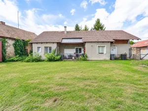 Prodej rodinného domu, Břežany I, 170 m2