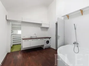 Prodej rodinného domu, Chýnice, Nám. Na Louži, 78 m2