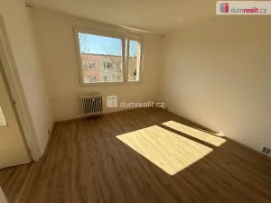Pronájem bytu 2+kk, Jílové - Kamenná, Školní, 36 m2