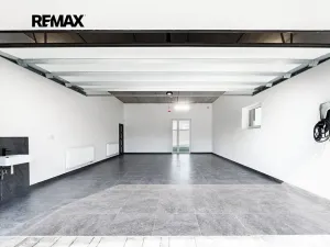 Prodej rodinného domu, Sluhy, 329 m2