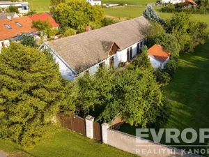 Prodej rodinného domu, Hlavečník, 170 m2