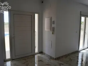 Prodej rodinného domu, Pinoso, Alicante, Španělsko, 225 m2