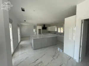 Prodej rodinného domu, Pinoso, Alicante, Španělsko, 270 m2
