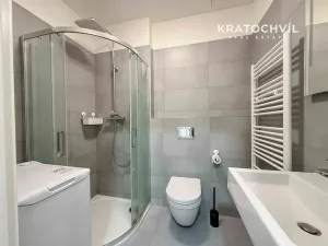 Pronájem bytu 1+kk, Praha - Košíře, Vrchlického, 31 m2