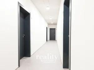 Pronájem bytu 1+kk, Znojmo, Kotkova, 35 m2