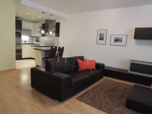 Pronájem bytu 2+kk, Praha - Libeň, Nad Rokoskou, 69 m2