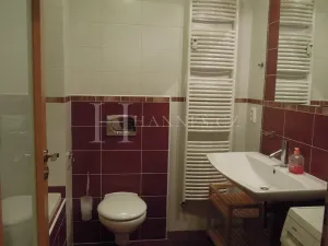 Pronájem bytu 2+kk, Praha - Libeň, Nad Rokoskou, 69 m2