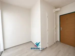 Pronájem bytu 2+1, Krupka, Karla Čapka, 62 m2