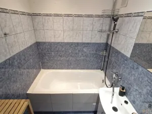 Pronájem bytu 2+1, Ostrava - Poruba, Otakara Jeremiáše, 60 m2