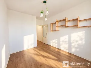 Pronájem bytu 2+1, Neratovice, Na Výsluní, 50 m2