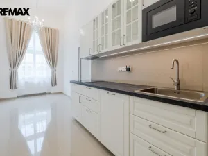 Prodej bytu 3+kk, Praha - Vinohrady, Legerova, 63 m2