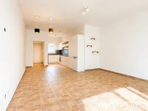Prodej bytu 3+kk, Znojmo, Smutného, 79 m2