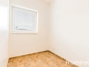Prodej bytu 3+kk, Znojmo, Smutného, 79 m2