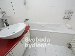 Pronájem bytu 2+kk, Praha - Suchdol, Internacionální, 62 m2