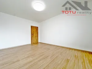 Pronájem bytu 2+kk, Jaroměř, Josefa Šímy, 58 m2