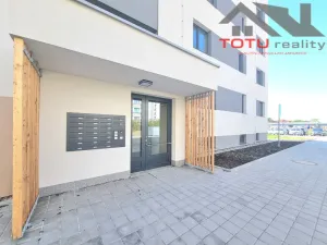 Pronájem bytu 2+kk, Jaroměř, Josefa Šímy, 58 m2