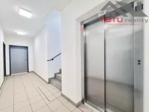 Pronájem bytu 2+kk, Jaroměř, Josefa Šímy, 58 m2