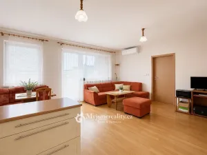 Prodej bytu 4+kk, Znojmo, Aninská, 89 m2