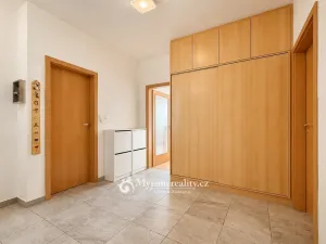 Prodej bytu 4+kk, Znojmo, Aninská, 89 m2