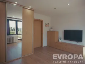Pronájem bytu 3+kk, Opava, Rolnická, 107 m2