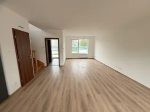 Pronájem rodinného domu, Plzeň - Lhota, Bylinková, 109 m2