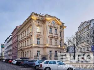 Pronájem bytu 2+kk, Praha - Vinohrady, U Zvonařky, 55 m2