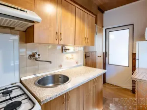 Prodej bytu 3+1, Praha - Prosek, Novoborská, 53 m2
