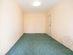 Prodej bytu 3+1, Praha - Prosek, Novoborská, 53 m2