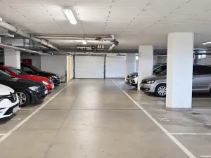 Pronájem garážového stání, Prostějov, Krasická, 13 m2