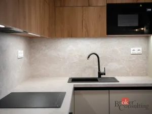 Pronájem bytu 2+kk, Pardubice - Ohrazenice, U Sportovní školy, 50 m2