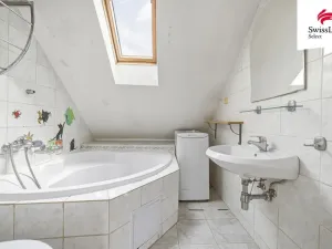 Prodej vícegeneračního domu, Pečky, Jos. Šebesty, 131 m2