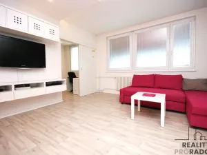 Pronájem bytu 2+kk, Břeclav, Na Valtické, 44 m2