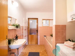 Prodej chalupy, Malonty, 275 m2