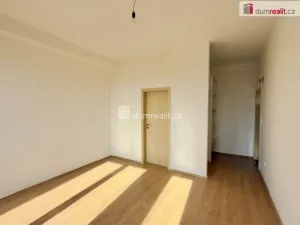 Pronájem bytu 4+kk, Chlumec, Holubova, 100 m2