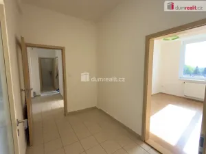 Pronájem bytu 4+kk, Chlumec, Holubova, 100 m2