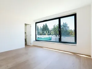 Prodej vily, Praha - Horní Měcholupy, U hostivařského nádraží, 260 m2