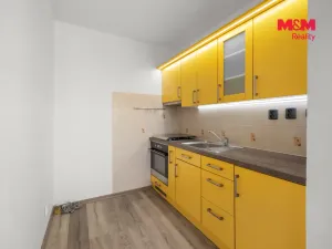 Prodej bytu 1+kk, Kladno - Kročehlavy, Švýcarská, 27 m2